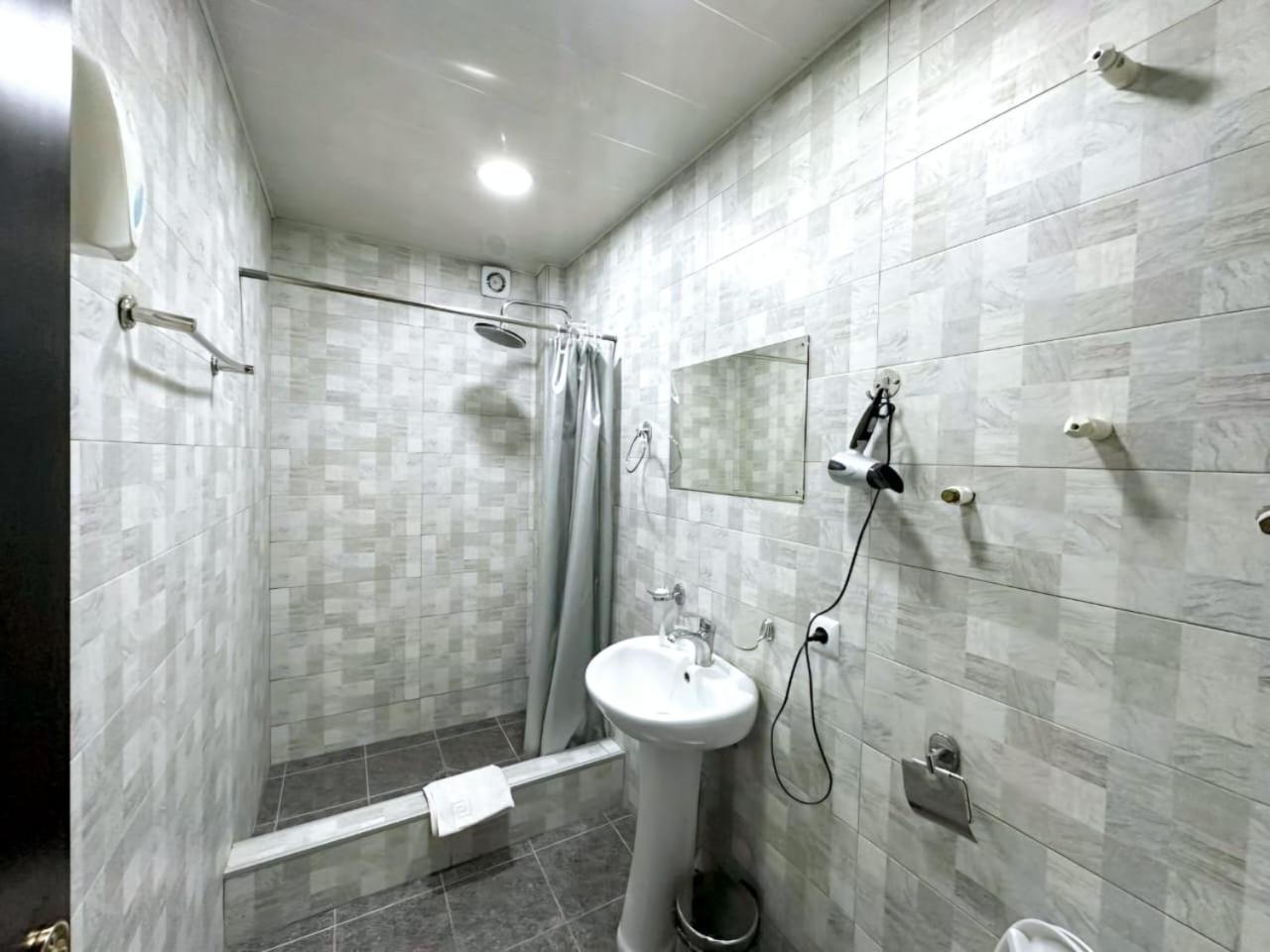 Hotel Home Τυφλίδα Εξωτερικό φωτογραφία